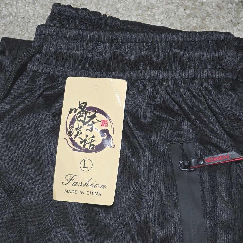 Large Light Weight Running Pant - Tie Waist and Zip Pockets Black - Picture 3 of 4